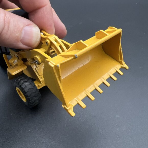 1:50 Scale Die-Cast Shinsei 615 Komatsu WA350 Wheel Loader - Read Japan 6" - Picture 8 of 12